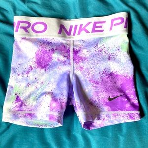 Nike Training Pro Tight fit Girls Small